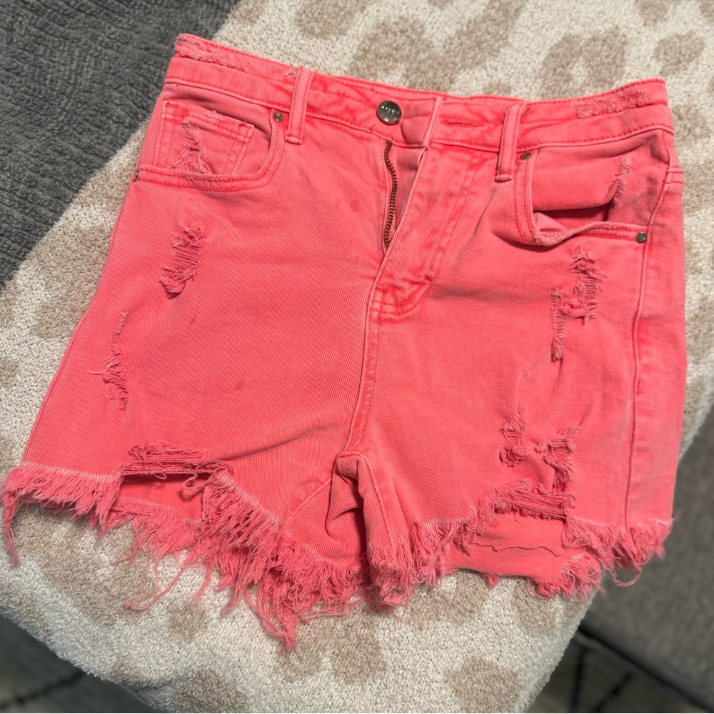 Distressed Shorts // Acid Wash